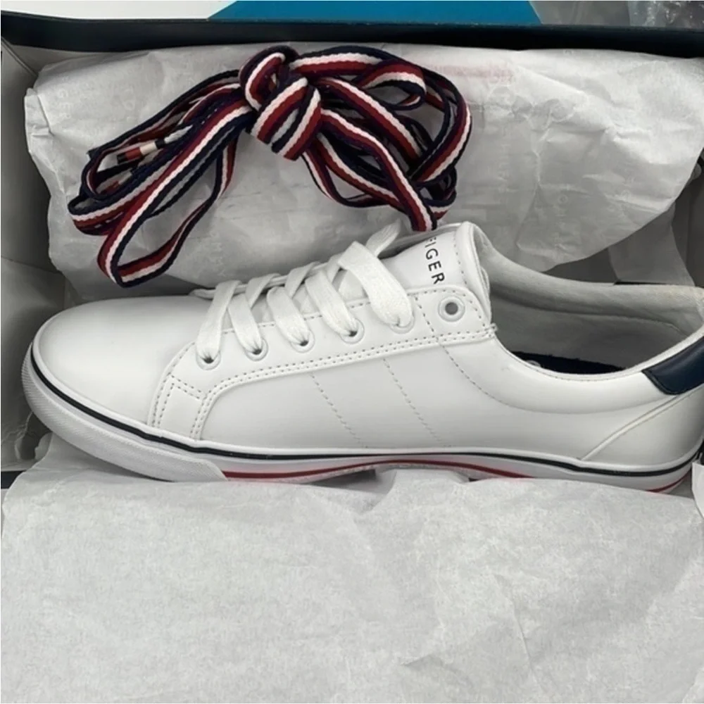 Tommy Hilfiger Twoneas White sneakers
